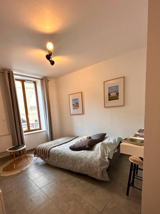 Studio En Ville Nevers Exterior photo